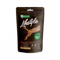 Ласощі для котів Nature's Protection Lifestyle Snack Soft Rabbit Strips 75 г