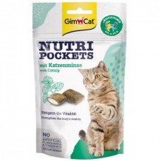 Лакомство для кошек GimCat (Джимкет) Nutri Pockets & Cat Mint & Multivitamin 60 г